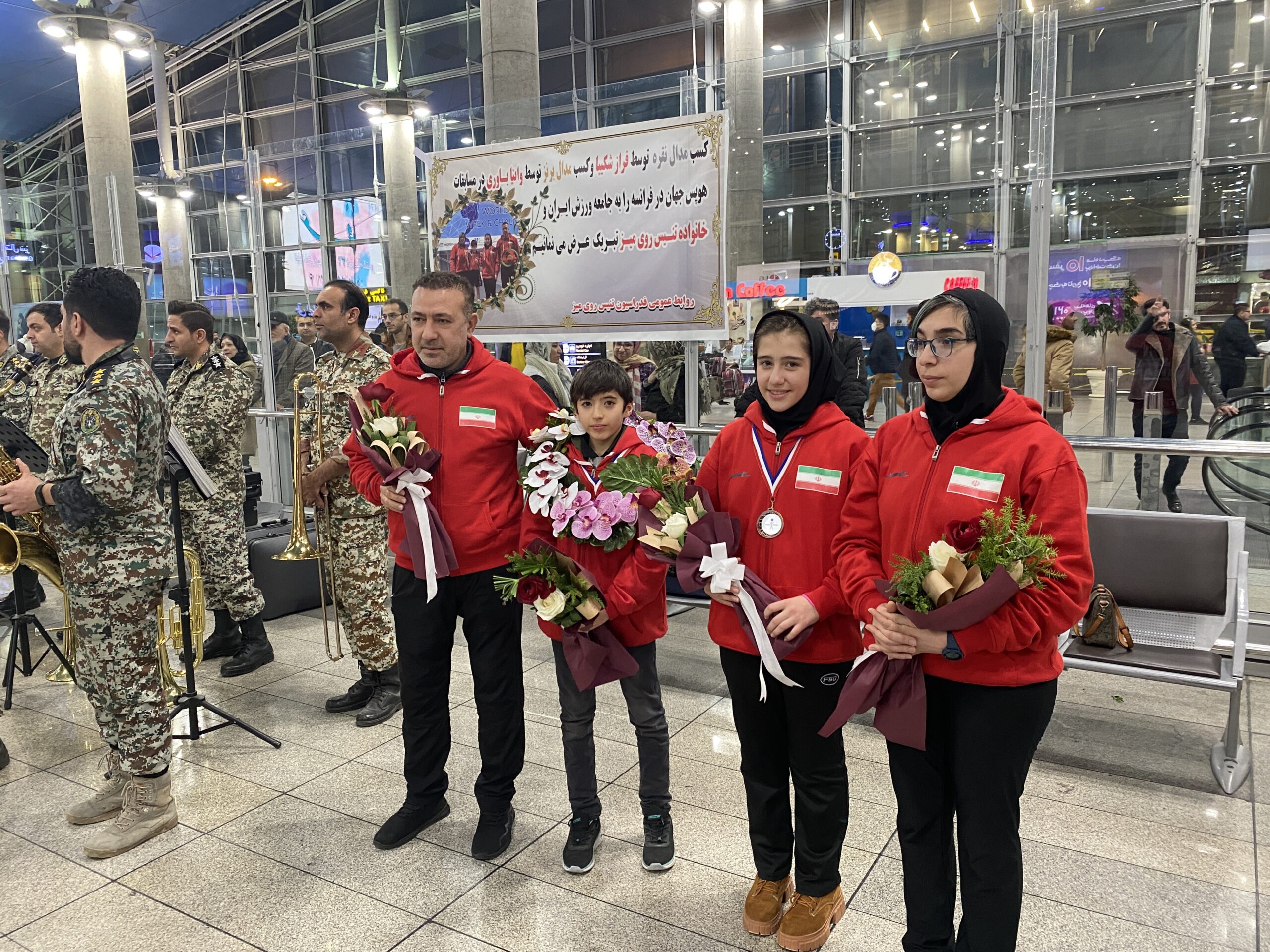 تیم ملی هوپس ایران با کسب دو مدال از آوردگاه جهانی به میهن بازگشت + تصاویر